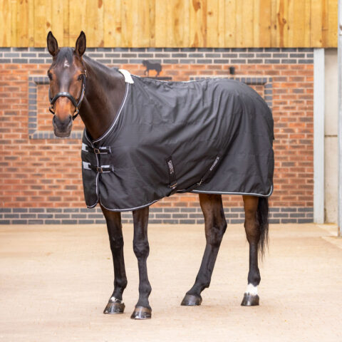 Tempest Original Lite Stable Rug Black